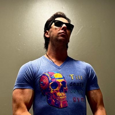 Star of TV show Para With A Normal and Lost Goat Podcast. Green Bay Packers Fan!!!