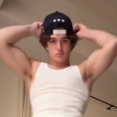 a2mgnr2's profile picture. 21 year-old gooner • Backup for @a2mgnr (old account got nuked) • DMs open • MDNI