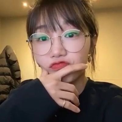 _bb011's profile picture. 판다 + 무무 + 썸냐 | 33 | les | she/they | stan since 2009 | fan account | sone, kamilia, fangod ♥️