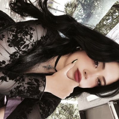 unholyasfck's profile picture. the mouth of the wolf, the eyes of the lamb.