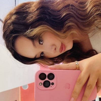 ichkkko's profile picture. Бүх зүйл учиртай, чи зүгээр л хараахан ойлгоогүй байж магад🌏