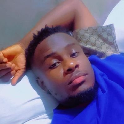 ~A Patriot of an unborn Nation.
~Historian/Diplomat 🎓
~Coloured people.
~certified trucker