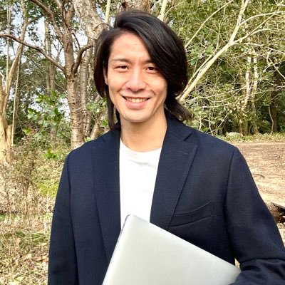 岡筋 耕平（おかすじ） | AIでマーケティングを10倍効率化するマーケター