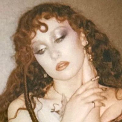 glusong's profile picture. WOR$T GIRL IN AMERICA ⊹ ₊ ݁.  | chappell roan #1 defender