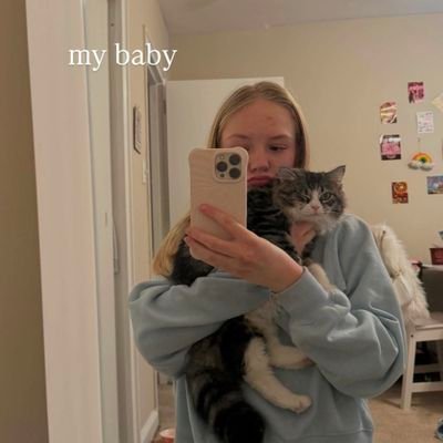 CuckySimpy's profile picture. 20yo whiteboi cuck, old account got trashed. will post irl's still without info~ any bull about twice my size can make me risk post my gf~ dm me for the rules~