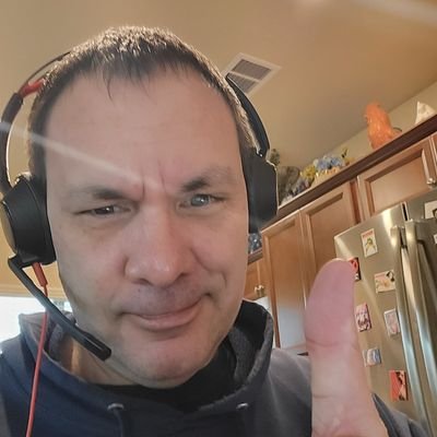 scottfry123's profile picture. graphic designer and comic artist. 
Comic book penciler, inker, and occasional writer.