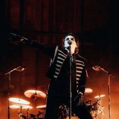 TheBatfleck94's profile picture. 