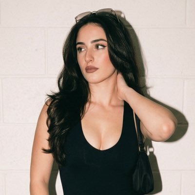 itsElyanaBlu's profile picture. LA 🌴 | Fitness & Fashion