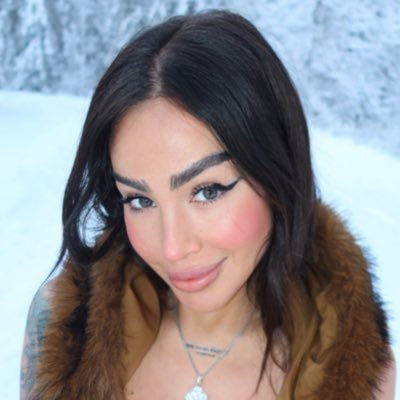 Duchamprivate's profile picture. Spicier than your favorite sauce 🌶️ Spanish, playful, and always teasing. I don’t do mild, only extra hot 😌👇🏻