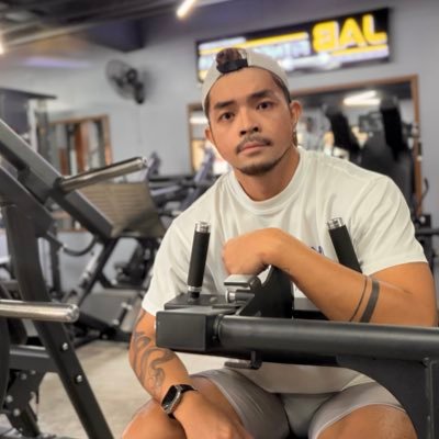 nielephant_'s profile picture. 🏋🏻‍♂️☕️🍴✈️ 🎮🎧🦁🐏 | ISFJ | Nueva Ecija • MNL | 🦞❤️💍 @kitokun_
