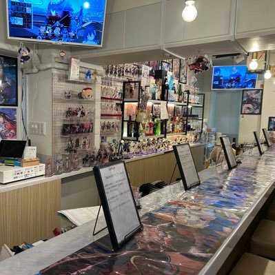 legaliss250809's profile picture. 8/9Open！秋葉原にあるVtuberをコンセプトにした #CafeBarLegaliss の公式アカウント｜カフェタイム11-16時/バータイム18-23時｜店休日や営業時間変更は固定ツイート参照｜ご予約はDMにて承っております。（貸切利用は15名様より受け付け可）