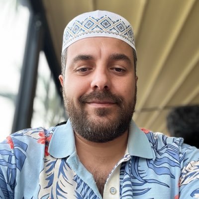 Tavuk_Prens's profile picture. 𝗴𝘂̈𝗹𝗲𝗿𝗸𝗲𝗻 𝗺𝗮𝗰̧𝗼, 𝗺𝗮𝗰̧𝗼𝘆𝗸𝗲𝗻 𝗴𝘂̈𝗹𝗼.