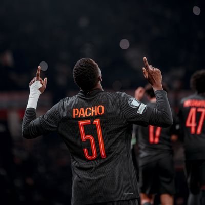 dramane76609's profile picture. Dembélé est entrain de vivre le rêve de Mbappé 😁🤣😍🤩
@Psg_inside