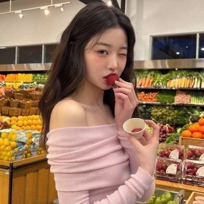 vicarixus's profile picture. seashell symphonies carried on salty zephyr wings.