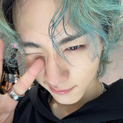 01ihwang's profile picture. #P1HARMONY and #82MAJOR love zone (˶˃ ᵕ ˂˶) — 𖦹 saw p1h 190125 & 220126 . . .