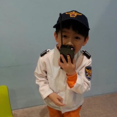 sjfmfdgksgkr's profile picture. 아제발