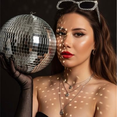 Vovee_'s profile picture. FOLLOW ME 💋  🥳Fun and interesting content 🎉