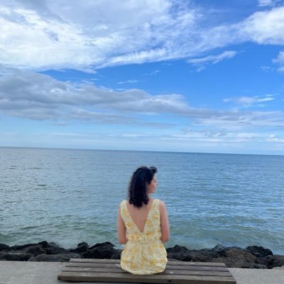 papatyadanbukiz's profile picture. Öğretmen🌸