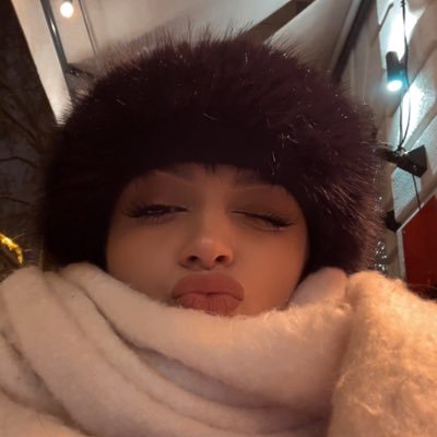 urgirlcami444's profile picture. 