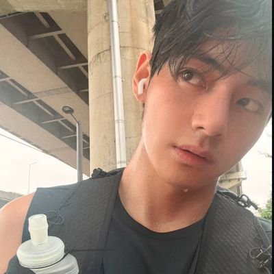 jisungnera's profile picture. lucid dream by aespa