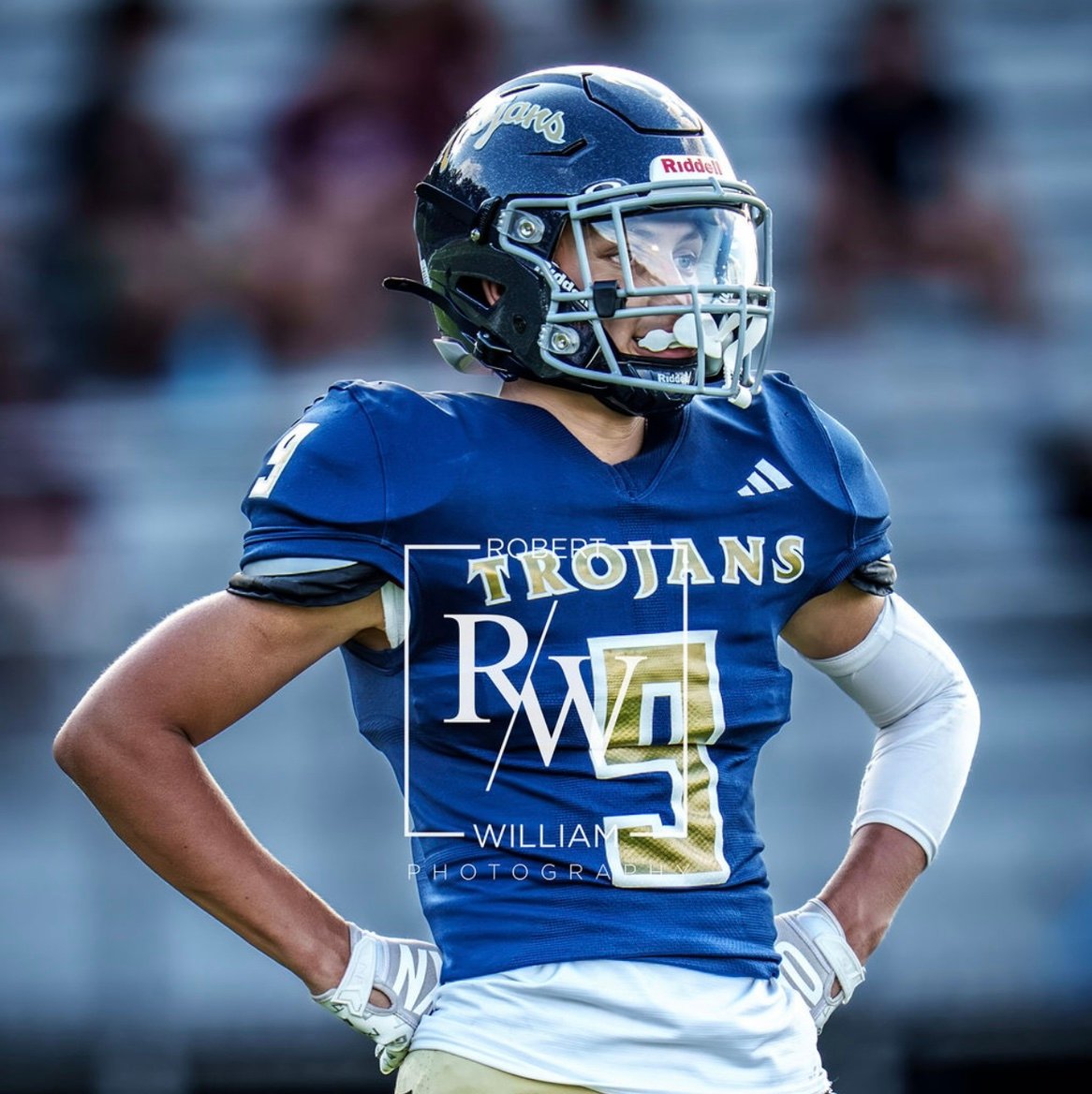 BrodyConner10's profile picture. 5’10/ 165/ Freshman/ Free Saftey/ Soddy Daisy HighSchool/ 4.1 GPA/ code BRODYCONNER at https://t.co/0eASWXZ09X