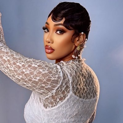 iamzeyna_off's profile picture. Actrice série et modèle/ snap : zeynadiakite19