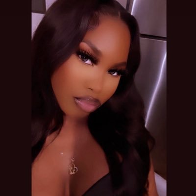 CbfwKiaa's profile picture. 𝑑𝑚𝑠 𝑐𝑙𝑜𝑠𝑒𝑑📵 𝑚𝑦 𝑡𝑤𝑖𝑡𝑡𝑒𝑟 𝑖𝑠 𝑠𝑡𝑎𝑙𝑘𝑒𝑑 24/7