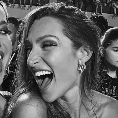 fckdov's profile picture. 