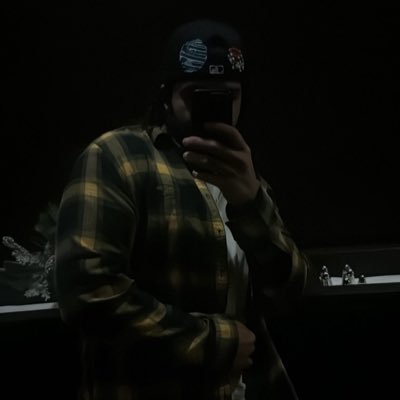 leelonnggg's profile picture. 