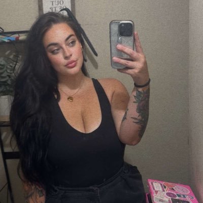 baileefntnt's profile picture. worm on a string enthusiast