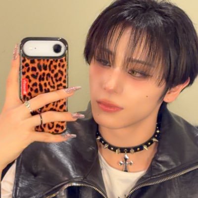 JunjisHair06's profile picture. #INTAK : Pretty girls like pretty boys like me 🌸🌺🌹They/Them💛🤍💜🖤 Lesbian❤️‍🔥🦄22🦄