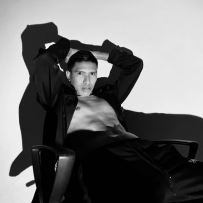 jesusherrerai's profile picture. Creator • Lifestyle & Humor •