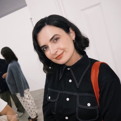 marianavaca's profile picture. Corporate PR @ Disney Studios. Here to read your tweets.