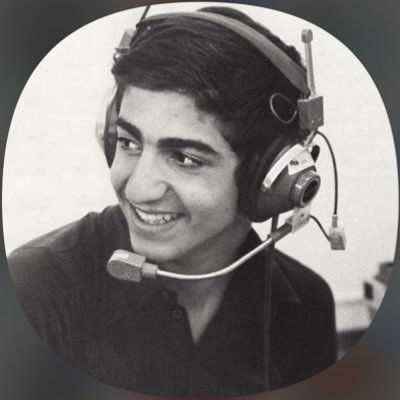 ProSHaHansHaaHi's profile picture. Staunch Supporter of Parliamonarchy in 🇮🇷 soon to be restored by Iranians for a Liberal, Secular, Meritocratic & Bicameral Parlia-Shaahanshaahi of 🇮🇷.