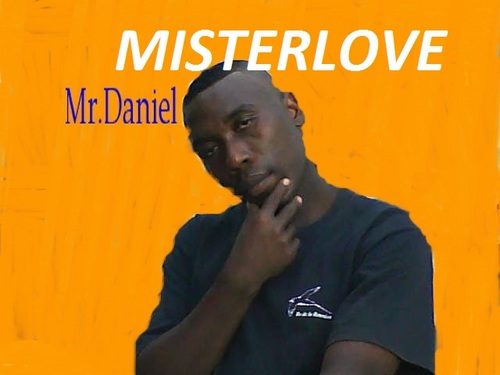 MisterloveMi's profile picture. 