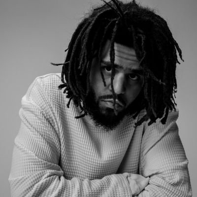 proff_Thole's profile picture. @manutd / Bachelor of I.C.T💻/Educationist/Football analyst/ Hip-hop Stan ❤️