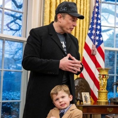 MojeParty's profile picture. 