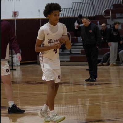6’0 140| class of ‘28 PG/SG| 3.0 GPA| 1 sport athlete|