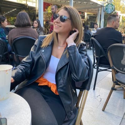 birasalett's profile picture. 👩🏼‍💻 🏥