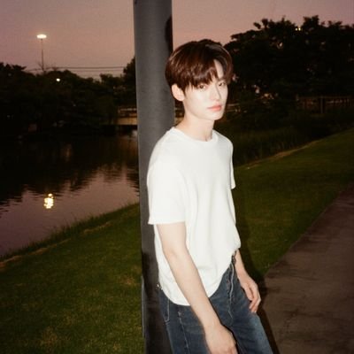 24hriloveyou's profile picture. #teeteepor #ตี๋ตี๋ป๋อ