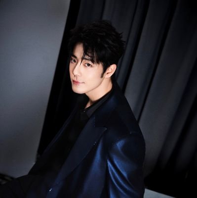 zhaniloveyou's profile picture. เป็นกุ้งของพี่จ้าน #XiaoZhan