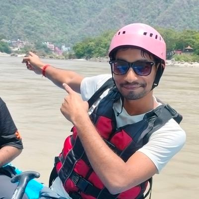 mk_milankumar's profile picture. 💯% Foll_Back
🎯शीलं परमं भूषणम् अर्थात् मनुष्य का स्वभाव उसका चरित्र ,आचरण ,चाल-चलन ,उसका अच्छा एवं उत्तम व्यवहार ही उसके गहने हैं।
✍️Civil Services Aspirant🚨