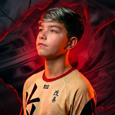 Unayiwnl17's profile picture. 15 🇪🇸 🇧🇷 |Jugador Profesional y Content Creator for @EVOPROCLUB | +15K followers in all socials | 🙋‍♂️Manager/Padre y Propietario de está cuenta @PITIMLG |