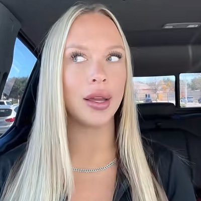 Gregthornt's profile picture. mom