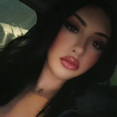 travisscotwife's profile picture. 