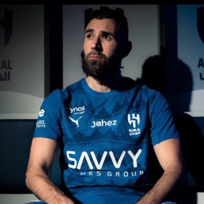 AF505M's profile picture. أب لأجمل بنتين وولد ؛ لست هنا لأُبهر احداً ...انا هنا اُفرغ طاقتي فقط لا أكثر : مُحب للقرآن وأهله ؛ وأحب الصالحين ولست منهم ،، ( أرد الأضافة) ،،الخاص ممنوع 🚫