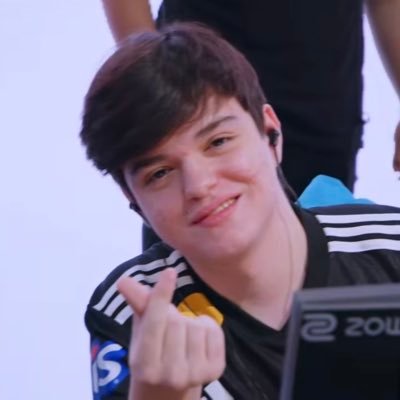 LukaToTadej's profile picture. #MFFL | @kkcrvenazvezda | #DIADEFURIA | Top 1 Molodoy fan | @gabeesports academy roster awp igl