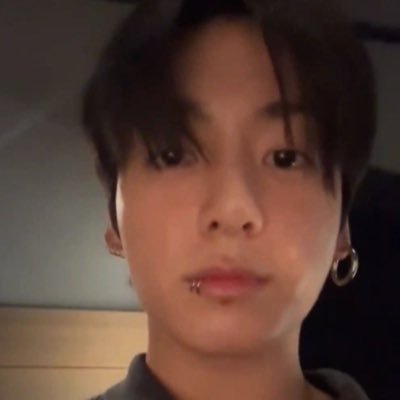 thvyonce's profile picture. the sexiest moarmy on this app