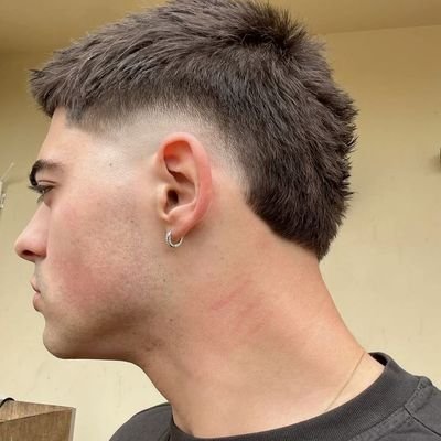 zzkaixx's profile picture. —