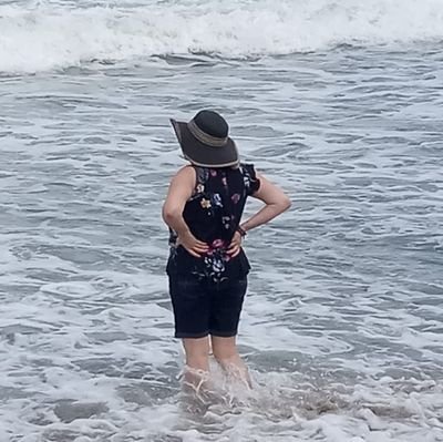 Tina4Humanity's profile picture. 